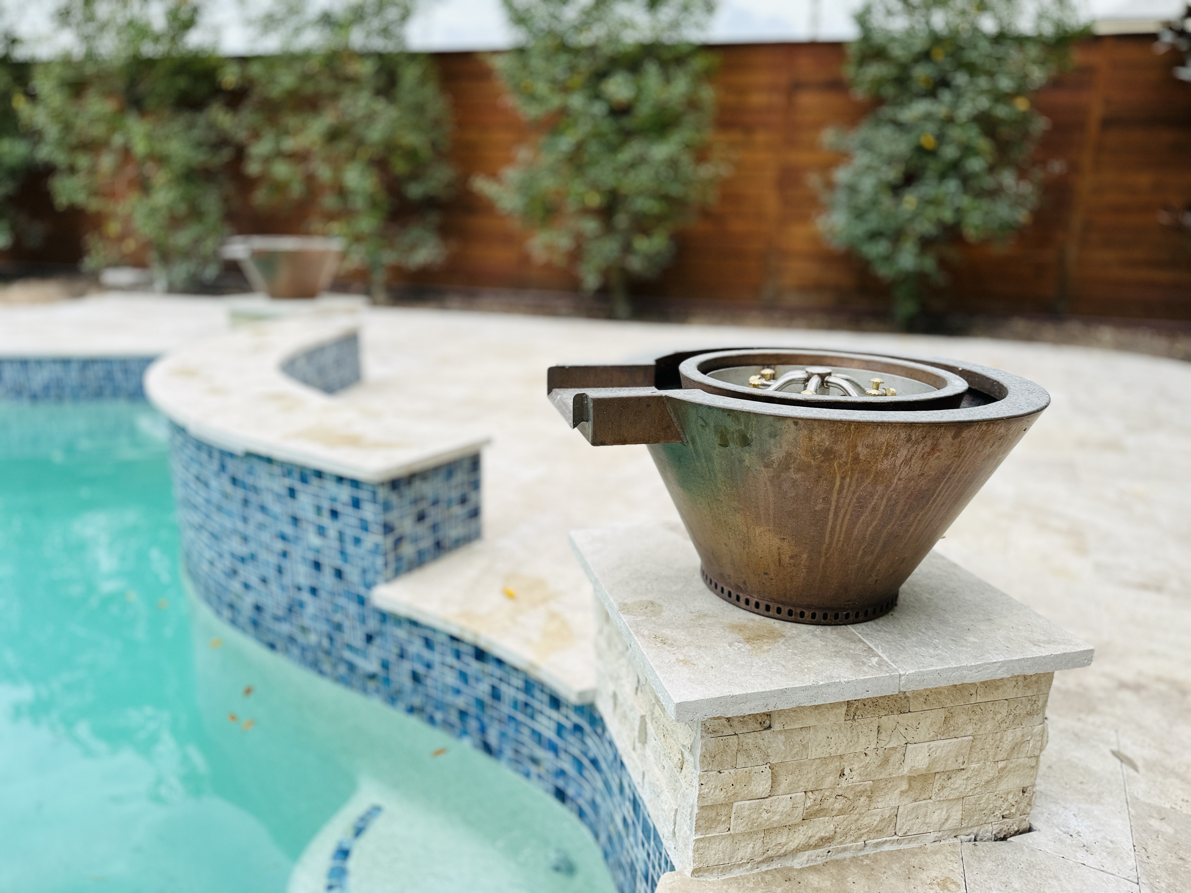 Raised Walls Water Fire Bowl